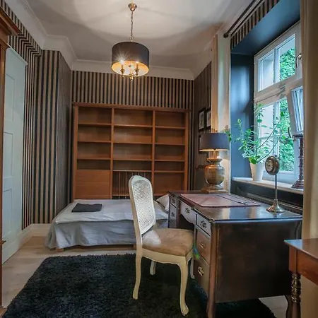 Apartament Luxury Garden With Wrocław